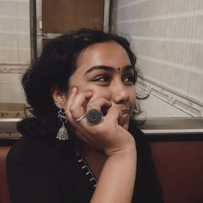 Akshika__'s profile picture. Master's at IIT Bombay | Undergrad'23 at Miranda House, Delhi University | Literature | Sociology |
