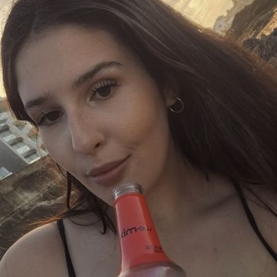 geotde's profile picture. in my head I do everything right