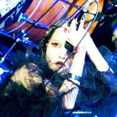 ウタウ怪異。プログレバンドEvraak(FRF25'出演)、インプロユニットSchiff、kyrie、Stardust&Experimentals(砂漠)、天使乃聲、TERRO TERROなどの声および霊障。霊的DJ Theo Monostone。声や怪現象が必要な際はお気軽にお呼びください。