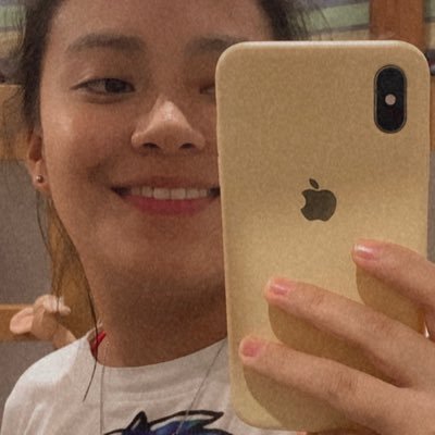 karla30ri's profile picture. 🧡