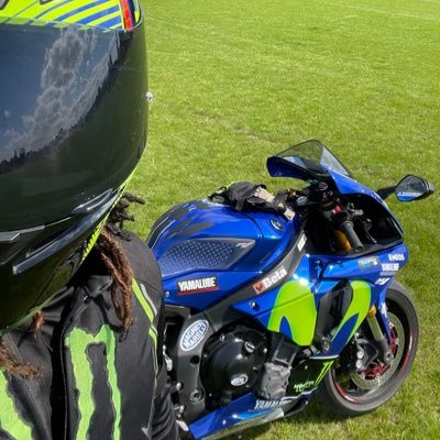 karel42324323's profile picture. Just checking this out