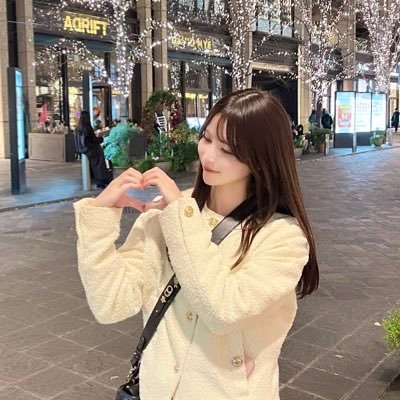 _nyadayo's profile picture. ʚ♡ຼʜᴀᴘᴘʏ✧︎ラッキーᶫᵒᵛᵉ♡¨̮*.✩𝕊𝕞𝕚𝕝𝕖✩.*ぴーすᴅʀᴇᴀᴍ 💛