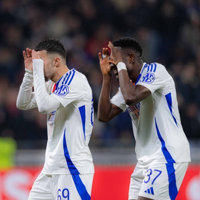 J.O.$🕺🇩🇪 🦁 L’Olympique Lyonnais est une formidable raison d’être Malheureux. #TextorOut