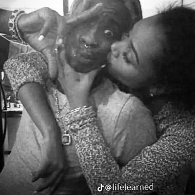 insanebttch's profile picture. a sexy little liar .