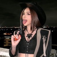 rai 𖤐 (@sw4mpwtch) 's Twitter Profile