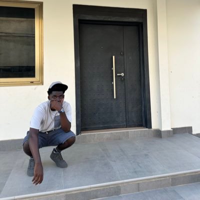 ezragotit's profile picture. Grow with me