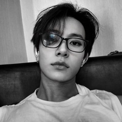 EntryPage7's profile picture. Love knows no boundaries.