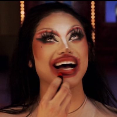 iloveslopy's profile picture. lights out for my hole