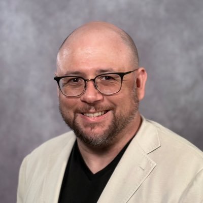 NOLA based security engineer, privacy advocate, and progressive organizer. BJJ brown belt. Rescuer of bulldogs. Opinions are my own