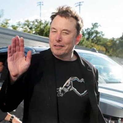 I'm Elon Musk, 🌎@CEO and Chief Engineer 🚀at @SpaceX, and 🪐CEO at @Tesla. 🚘 Dedicated to Mars and improving life 🚀 𝕏