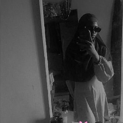 A city fan|| A Unilorite||Mass communication student ||A caterer||Oriflame consultant.