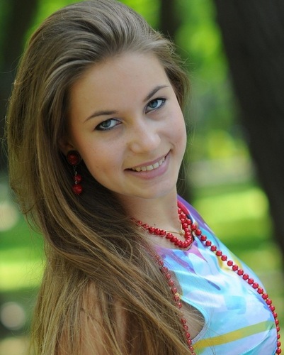 SunnyOlchik's profile picture. Life holds special magic for those, who dare to dream. So, surround yourself with people, who believe in Ur dreams.