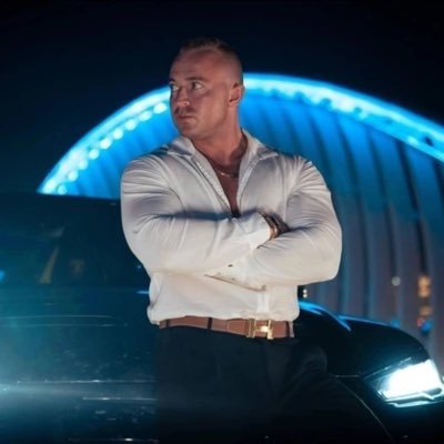 From Denmark + Living in Dubai r $10k Giveaway Every Month Went from $20k in Debt to $25mill in 2.5 Years