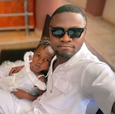 AsotweKwame's profile picture. learning is an everyday thing. ynwa!