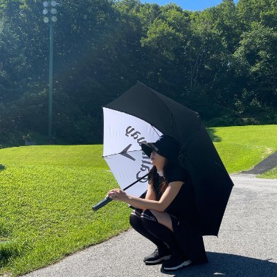 pard_hanggini's profile picture. Life is like poetry, making every day full of charm. I love playing golf under the sun! 🏌️‍♀️