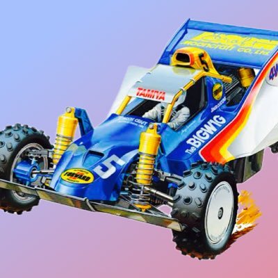 80年代にホーネット、ワイルドワン、ビッグウィッグで遊んでいた少年はその後、音楽とサーフィンと出会いRC熱は急遽ゼロへ。でもアラフィフとなりひょんなことからRC再開。実はK社の焼酎Tの消費者キャンペーンでホーネットが2004年に復刻版の際の仕掛け人の一人。