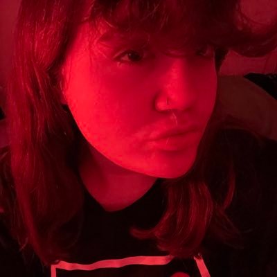 simp2sage's profile picture. 19/yo Findom Goddess (AV) Will not respond without tribute! https://t.co/zoF2Mdljyo