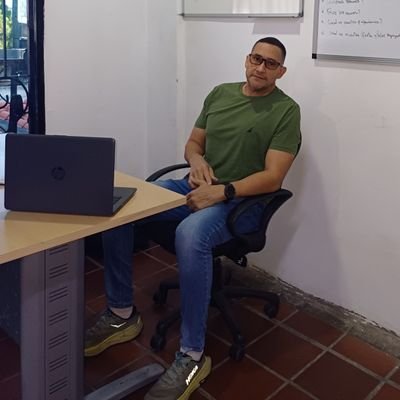 Cristiano de Corazón, Amo mis Hijos y Familia, Ingeniero Mecánico, Amante y Practicante del Baloncesto. Venezuela.
Cuenta alterna: @Kariancaingps