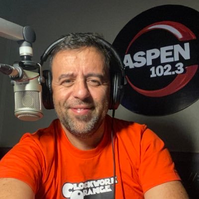 Locutor en @fmaspen
Periodista, relator.
Conductor de @elderbystream
Pero acá solo hablo del rojo