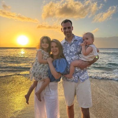 Husband of Haley/Father of Jillian & Arlo/Greenfield Hustlin' Hawks Defensive Coordinator #HFH/FKA Power_T_Tape.