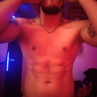 Moraju25's profile picture. 