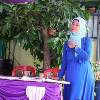 gunnotAL1990's profile picture. Dalam bahasa Mandarin Kuno, "gunnot" dapat ditulis secara fonetik sebagai 衮訥 (dibaca kira-kira gun-nwot dalam Tionghoa Pertengahan). Ini adalah transliterasi ta