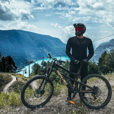 Kobrang3738's profile picture. 