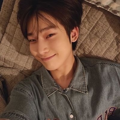 raeyihn's profile picture. my solace, kim seonwoo ♡