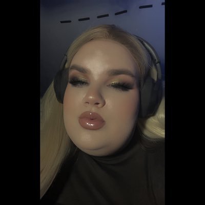 nova_xxx_'s profile picture. 🩷