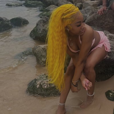 dessidadonnnn's profile picture. 𝑺𝒕𝒓𝒊𝒄𝒕𝒍𝒚 𝑭𝒐𝒓 𝑫𝒂 𝑭𝒓𝒆𝒂𝒌𝒔👅ig:dessiidadonn