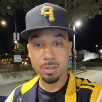 222 (@lightsonbackmal) 's Twitter Profile