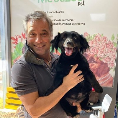 RobertoNicola98's profile picture. L'amore è peloso e incondizionato"   🐶🥰