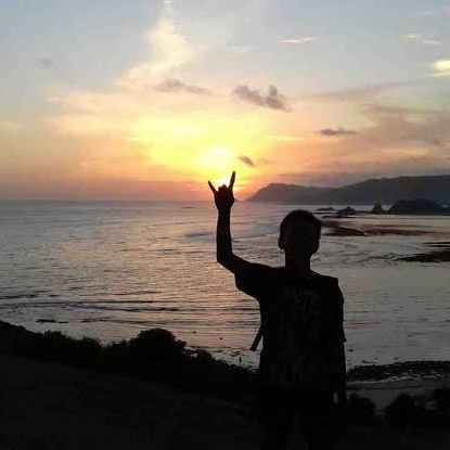 Biarkan orang lain melihat kejahatan mu dari pada kebaikan mu yang sudah kamu berikan kepada nya