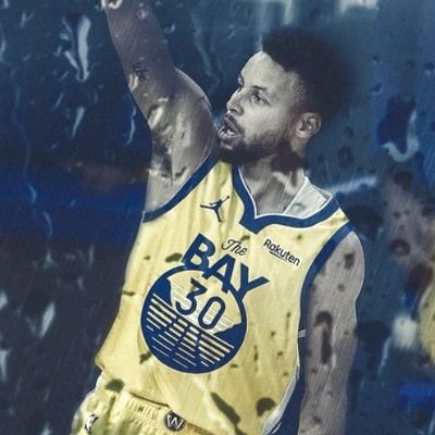 goldnblueblood's profile picture. I speak my mind.