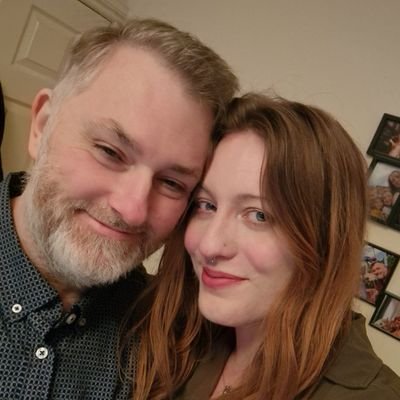 Lomo 19, fat guy, officially divorced, undiagnosed ADHD, straight edge.
(He/him)
Follow The Buzzards...