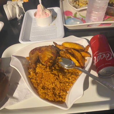 D_RealPriceless's profile picture. Boy Mom. Freelancer. Amatuer Techie. I can be a feminist and a Pick me whenever I want. Just an ordinary girl, trying to do extra ordinary things.