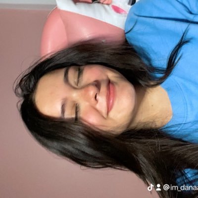 im_danaaaa's profile picture. Hello~ no suelo usar mucho twitter, pero puedes seguirme en IG: @im_danaaa y TikTok: @im_danaaa_ ♡
