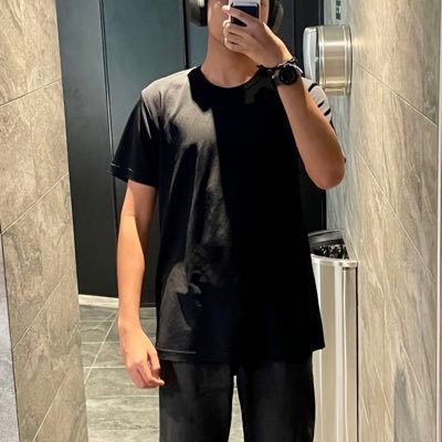 tpvv47c9kh's profile picture. 