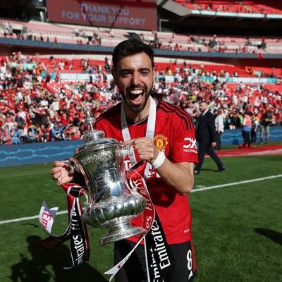 alexyeluzani's profile picture. All time football fan__Manchester united Real Madrid__Paris Saint German.... Engage lets chat__student Electrical engineer