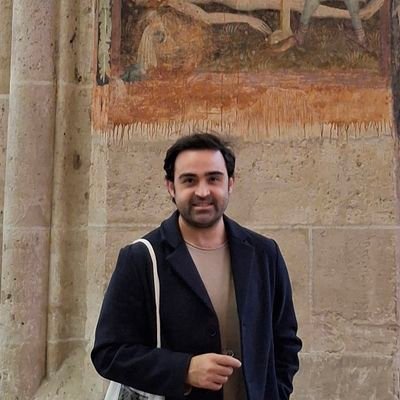 Sanat Tarihçi ° Lisans, YL, Dr - Hacettepe Üniversitesi ° Postdoc - Ludwig Maximilians University ° Osmanlı ve Cumhuriyet Dönemi Duvar Resimleri ve Kalem İşleri