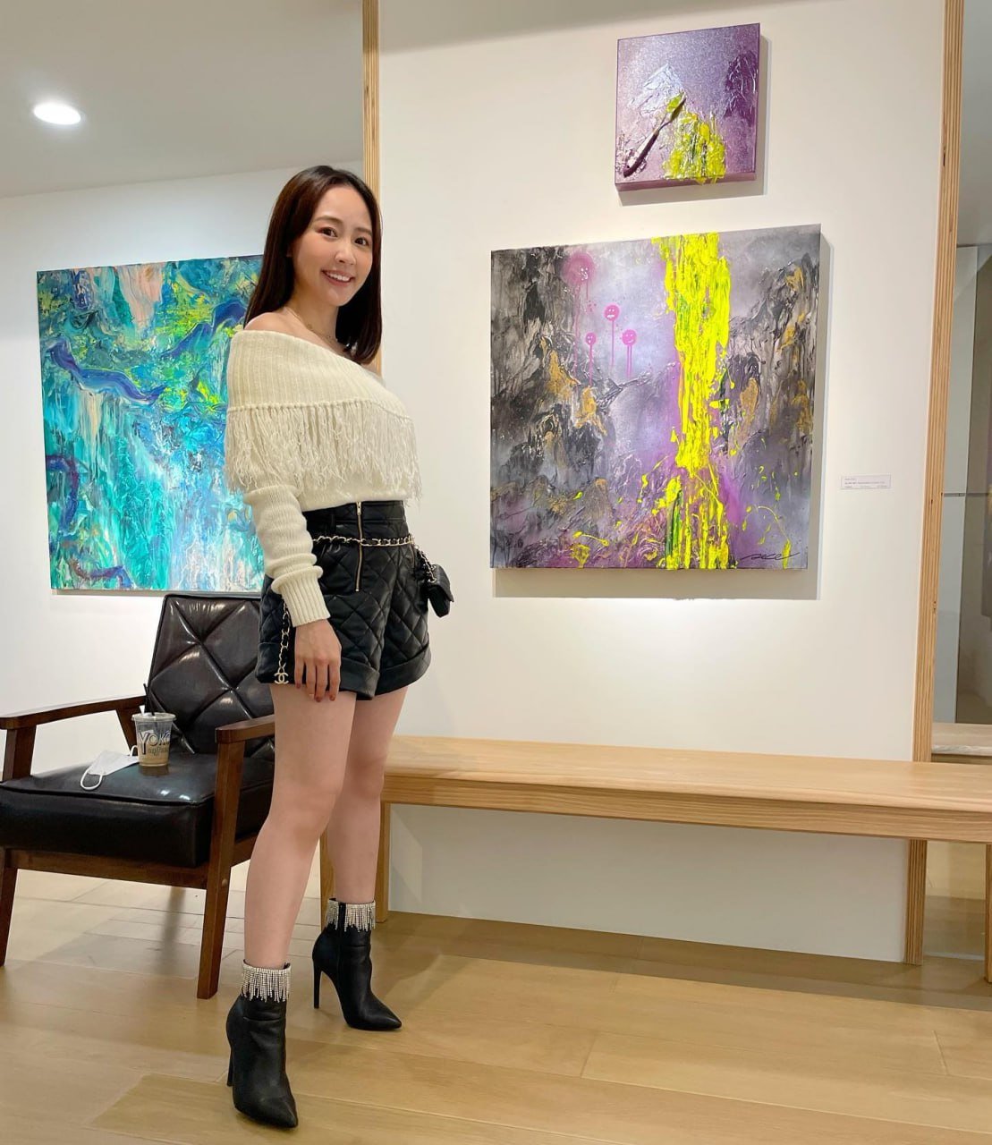 私は今32歳で独身ですが、最近寂しくて、大人で穏やかな恋人を探しています。30歳以上の独身男性がいる場合は、私のLINE:2568665を追加して電話で連絡することができます