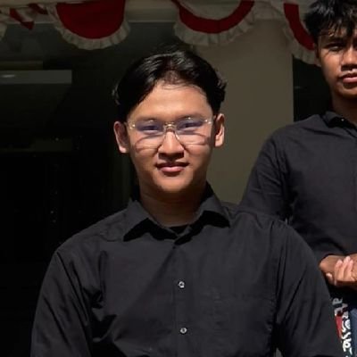anakintroped_'s profile picture. ilmu hukum 23