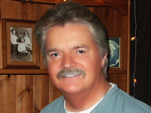 a lover of scilly things, pratchett and discworld. labored down the forensic psychiatry mines in BC, canada for 25 yrs.