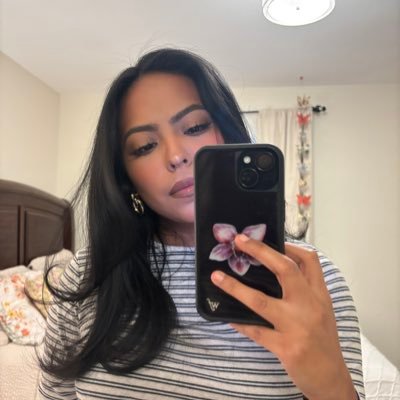 itsuhhjaz's profile picture. she/her