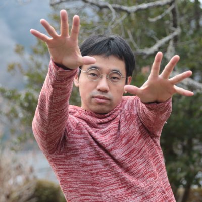 一週間に十日休みたい。 写真と旅と美味しいものが好きです。 俺の敵はだいたい俺です。食べても食べてもお腹が空きます。夜を徹して寝たい。少し日本語が話せます。