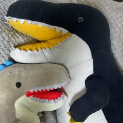 コミケ参加します‼️恋愛、日常系アニメ、東方、二郎、maimai、ウニ、メイン(2月23くらい?)埼玉勢 色々やってます〜