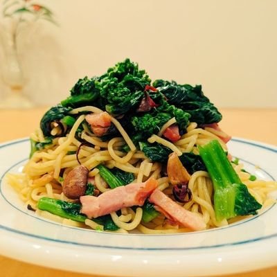 趣味として旅行✈️と料理🍳をたくさんしています。
幸せは手作り🏠
毎日を大切にします。
無言フォローすみません。