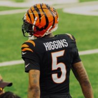 ׄ (@b3ngais) 's Twitter Profile Photo