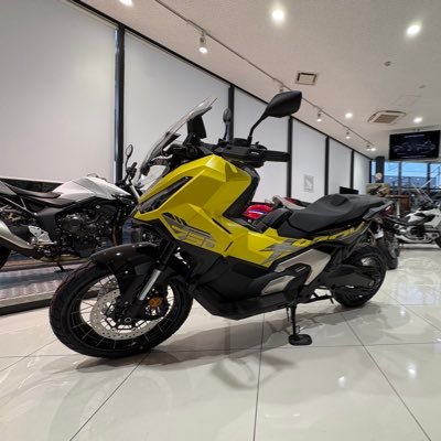 フォロー失礼いたします。X-ADVの納車を機にバイクのアカウントを作りました。バイク全般好きです。前車のカブ125からの乗り換えになります。現在所有しているバイクは他にKAWASAKI350SS、レッツ4になります。いろんなライダーさんと繋がっていければとおもいますのでよろしくお願いいたします。