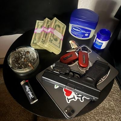 RichieRich33711's profile picture. Crypto Enthusiast||full time trader & investor|| on Crypto & web🕸️ 3|| I Xchange all kinds of gift cards & I have all country aza available|| 247 active.